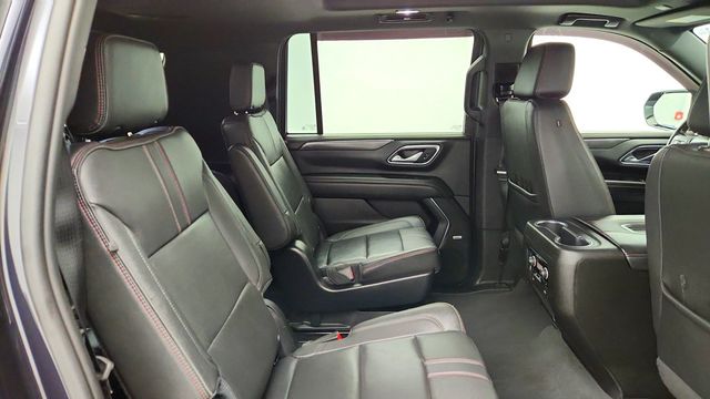 2023 Chevrolet Suburban 4WD 4dr RST w/ Luxury Package & Panoramic Sunroof - 23085328 - 23