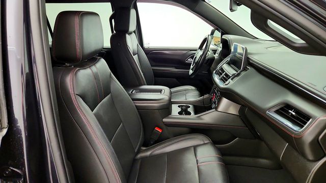 2023 Chevrolet Suburban 4WD 4dr RST w/ Luxury Package & Panoramic Sunroof - 23085328 - 24