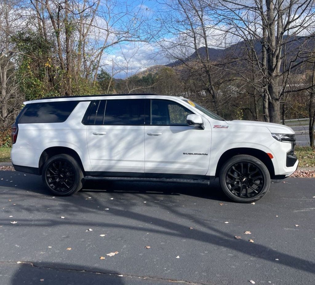 2023 Chevrolet Suburban 4WD 4dr Z71 - 22664786 - 5