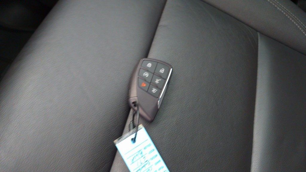 2023 Chevrolet Suburban 4WD 4dr Z71 - 22970953 - 10