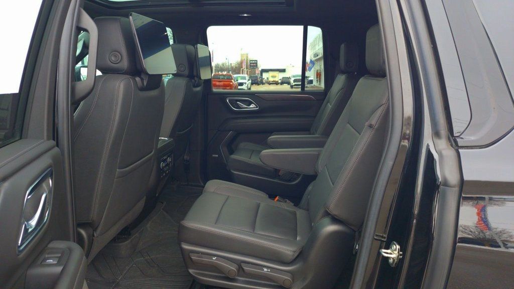 2023 Chevrolet Suburban 4WD 4dr Z71 - 22970953 - 14
