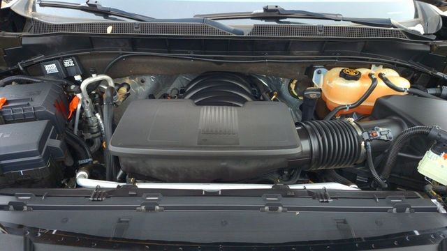 2023 Chevrolet Suburban 4WD 4dr Z71 - 22970953 - 22