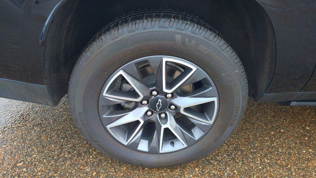 2023 Chevrolet Suburban 4WD 4dr Z71 - 22970953 - 7