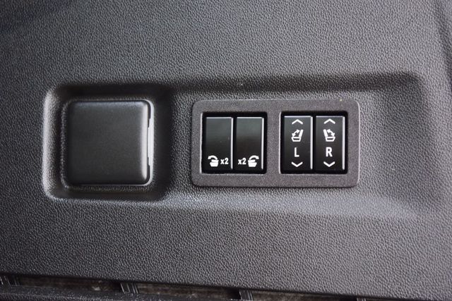 2023 Chevrolet Suburban 4WD 4dr Z71 - 23019950 - 23