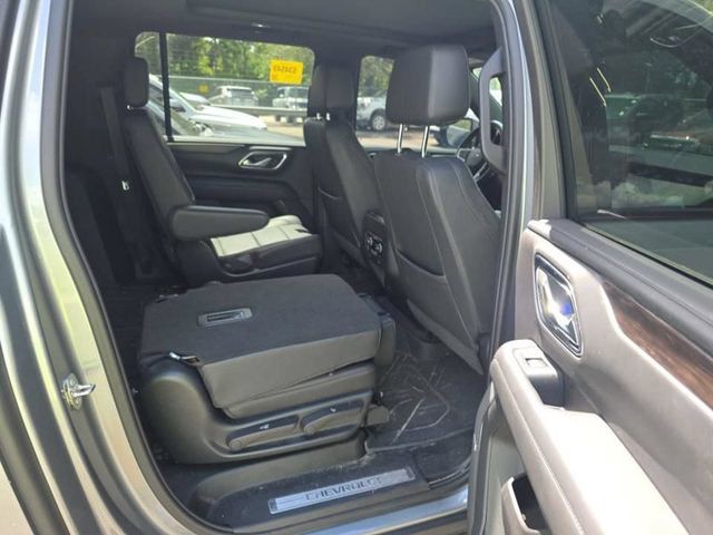 2023 Chevrolet Suburban Z71 - Photo 22