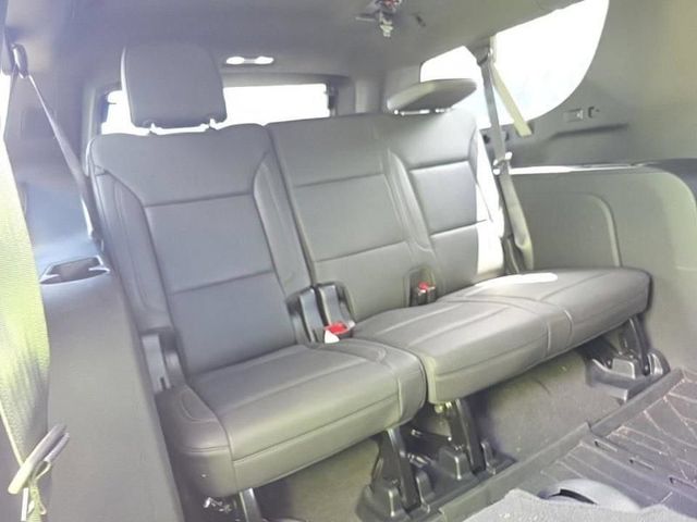 2023 Chevrolet Suburban Z71 - Photo 24