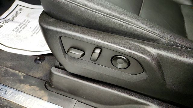 2023 Chevrolet Suburban 4WD 4dr Z71 w/ Off-Road Capability/Performance & Luxury Packages - 22967444 - 11