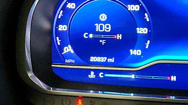 2023 Chevrolet Suburban 4WD 4dr Z71 w/ Off-Road Capability/Performance & Luxury Packages - 22967444 - 15