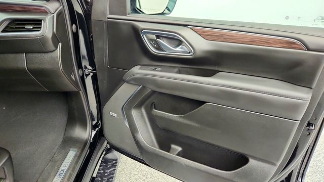 2023 Chevrolet Suburban 4WD 4dr Z71 w/ Off-Road Capability/Performance & Luxury Packages - 22967444 - 27