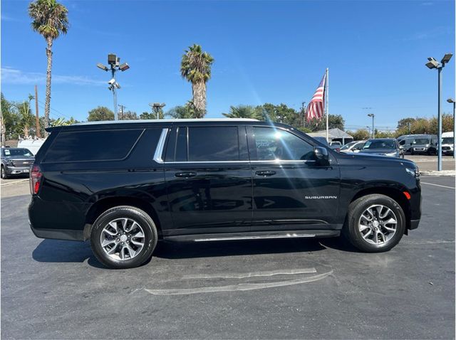 2023 Chevrolet Suburban LT LEATHER PACKAGE BACK UP CAM 1 OWNER CLEAN - 23073462 - 4