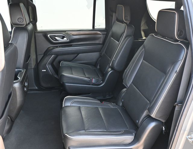 2023 Chevrolet Suburban Premier  - 23059341 - 16