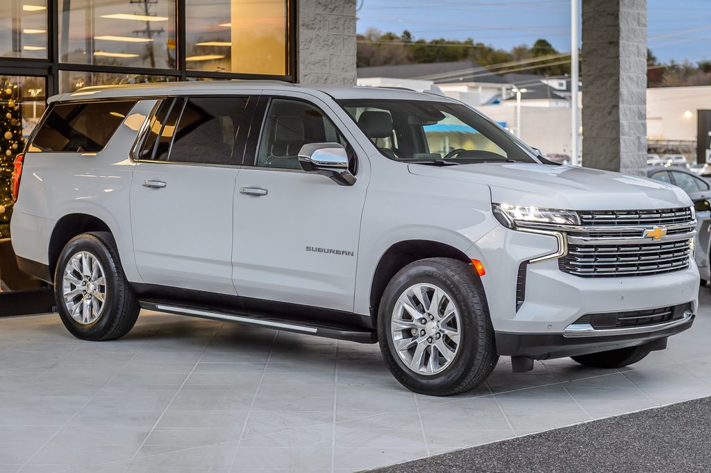 2023 Chevrolet Suburban SUBURBAN PREMIER - WHITE ON BLACK - NAV - CARPLAY - THIRD ROW - 22955704 - 3