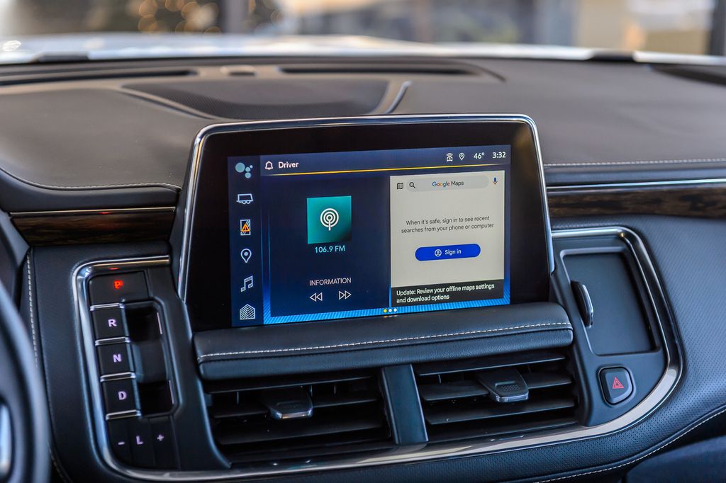 2023 Chevrolet Suburban SUBURBAN PREMIER - WHITE ON BLACK - NAV - CARPLAY - THIRD ROW - 22955704 - 39