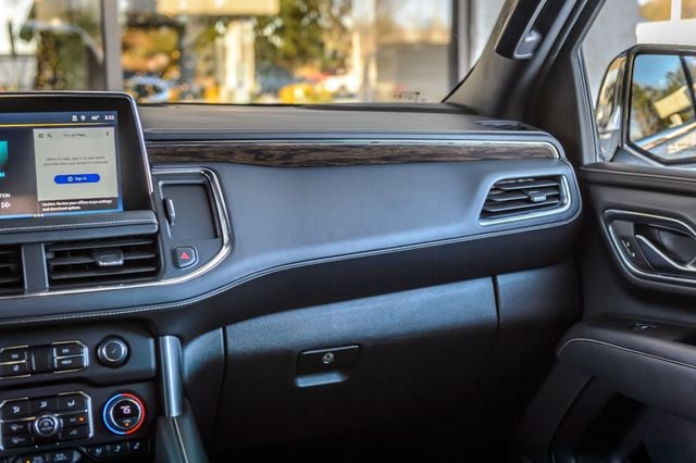 2023 Chevrolet Suburban SUBURBAN PREMIER - WHITE ON BLACK - NAV - CARPLAY - THIRD ROW - 22955704 - 44