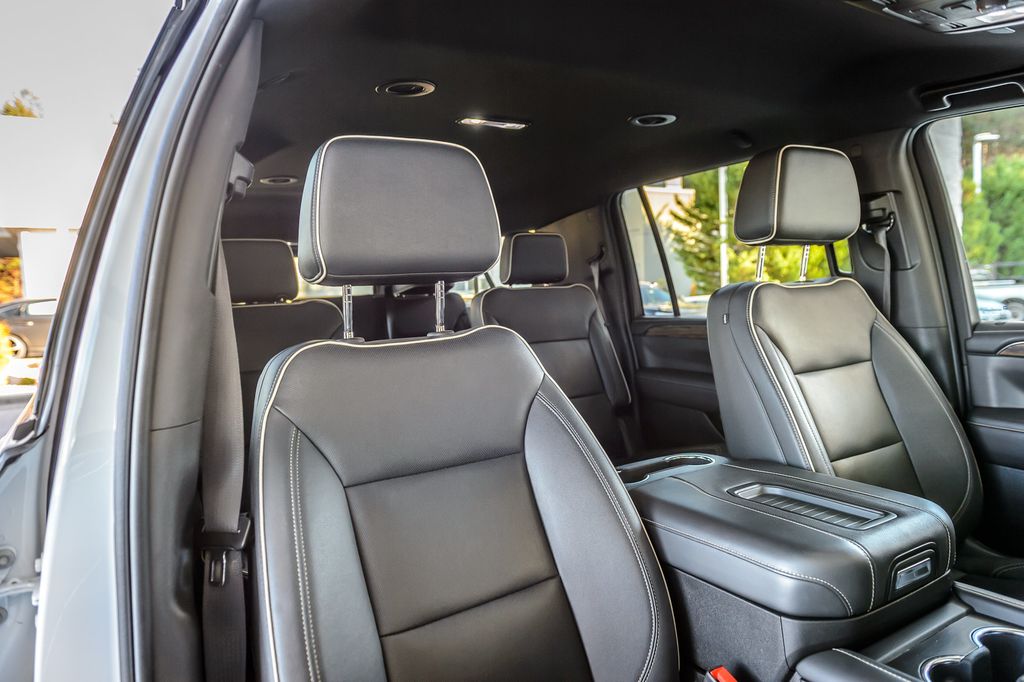 2023 Chevrolet Suburban SUBURBAN PREMIER - WHITE ON BLACK - NAV - CARPLAY - THIRD ROW - 22955704 - 46