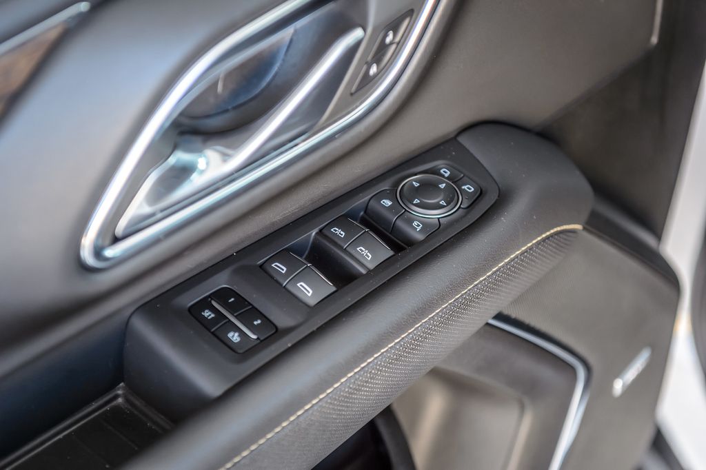 2023 Chevrolet Suburban SUBURBAN PREMIER - WHITE ON BLACK - NAV - CARPLAY - THIRD ROW - 22955704 - 49