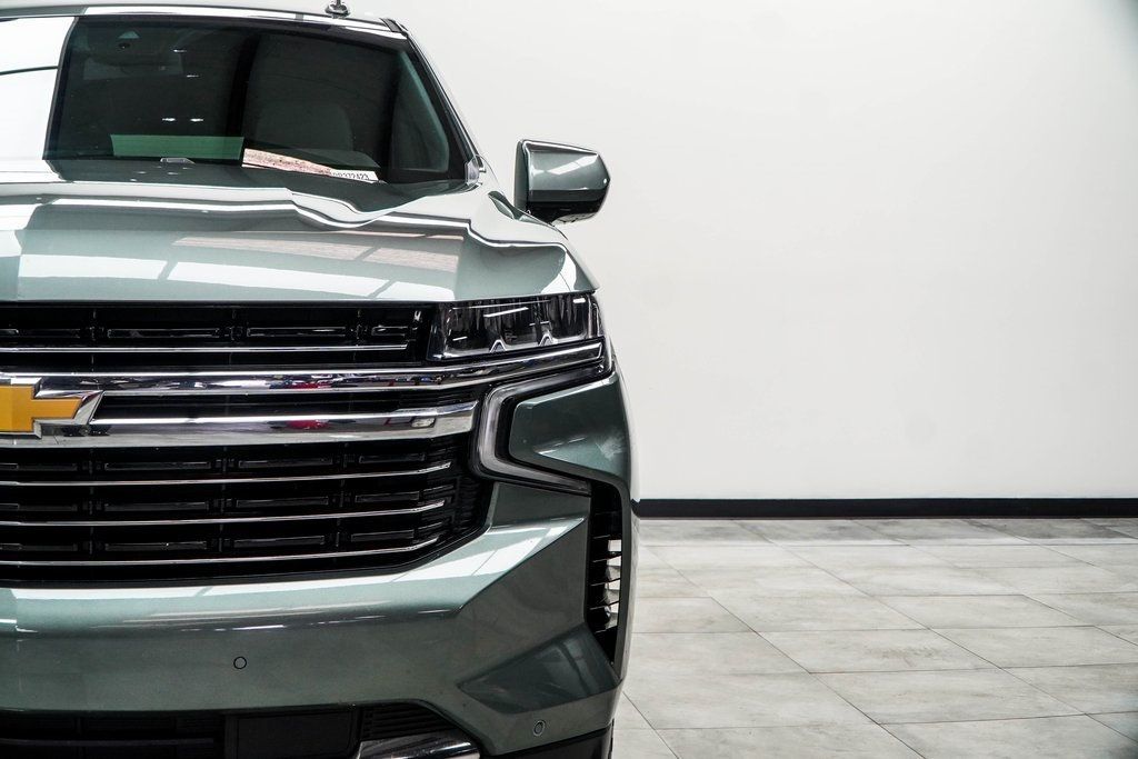 2023 Chevrolet Tahoe LT photo 3