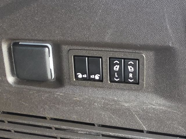 2023 Chevrolet Tahoe 2WD 4dr LT - 22976604 - 11