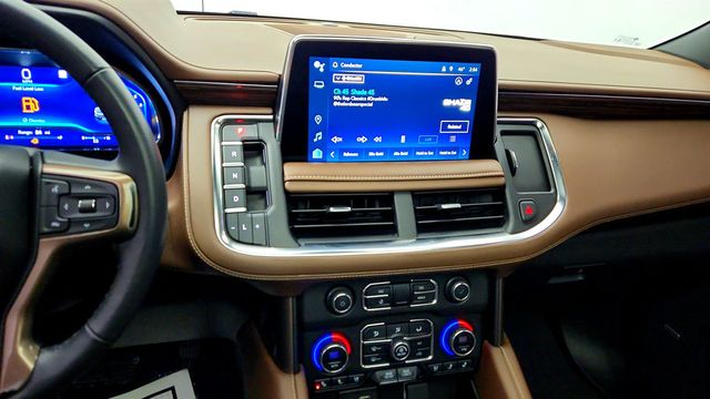 2023 Chevrolet Tahoe 4dr High Country w/ Power Retract. Assist Steps & Power Sunroof - 23007581 - 17