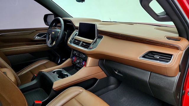 2023 Chevrolet Tahoe 4dr High Country w/ Power Retract. Assist Steps & Power Sunroof - 23007581 - 25