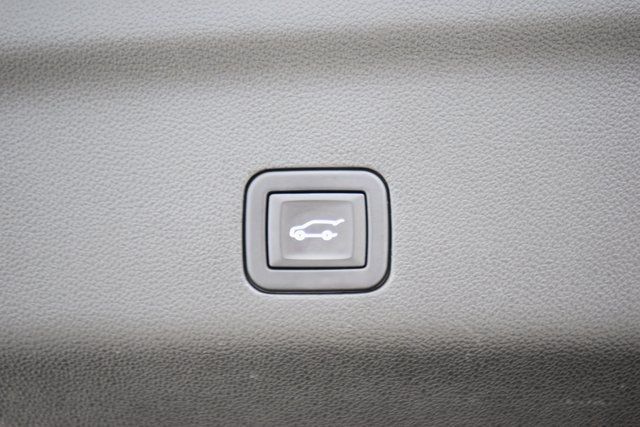 2023 Chevrolet Tahoe 4WD 4dr High Country - 22966902 - 23