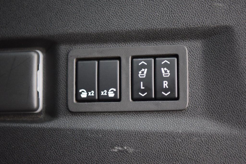 2023 Chevrolet Tahoe 4WD 4dr High Country - 22973358 - 22