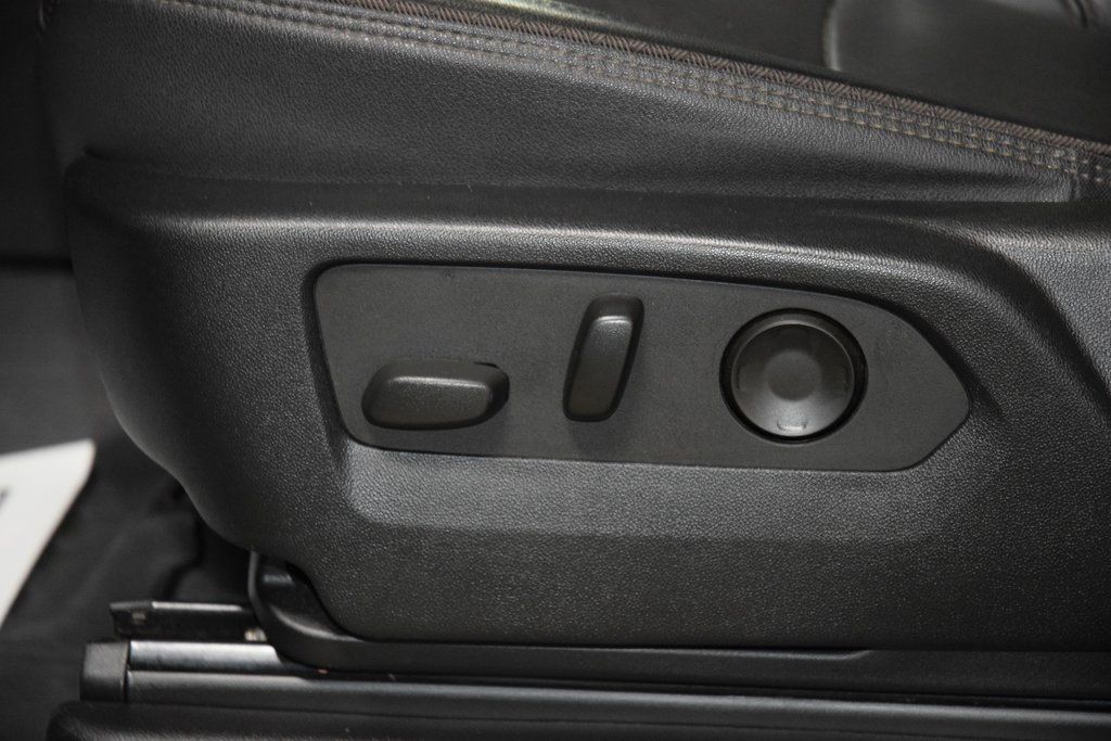 2023 Chevrolet Tahoe 4WD 4dr High Country - 22973358 - 38