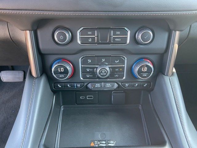 2023 Chevrolet Tahoe 4WD 4dr High Country - 22975462 - 16