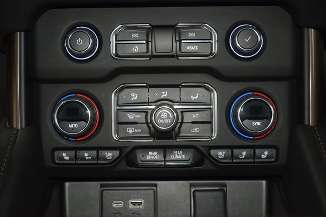 2023 Chevrolet Tahoe 4WD 4dr High Country - 22975462 - 31