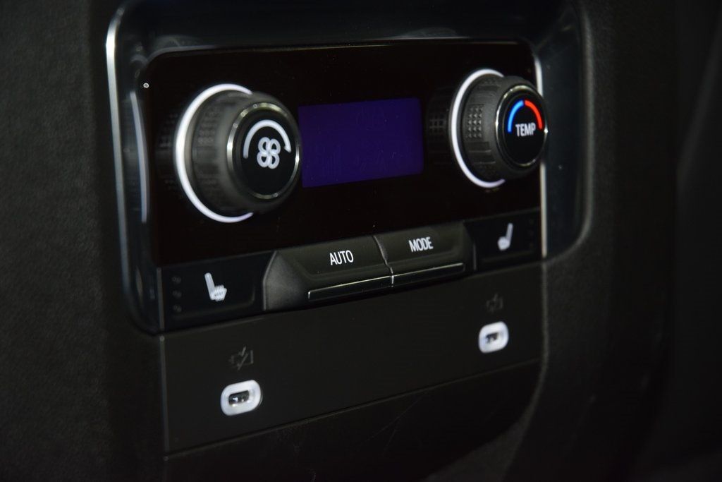 2023 Chevrolet Tahoe 4WD 4dr High Country - 22975462 - 41