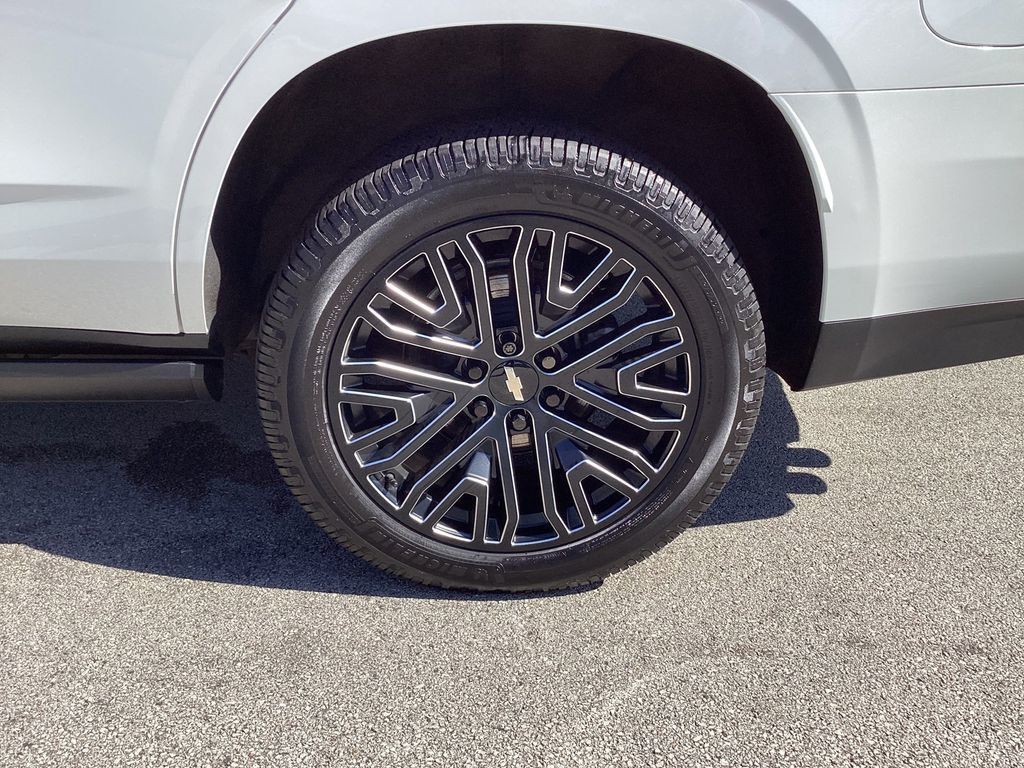 2023 Chevrolet Tahoe 4WD 4dr High Country - 23038584 - 14