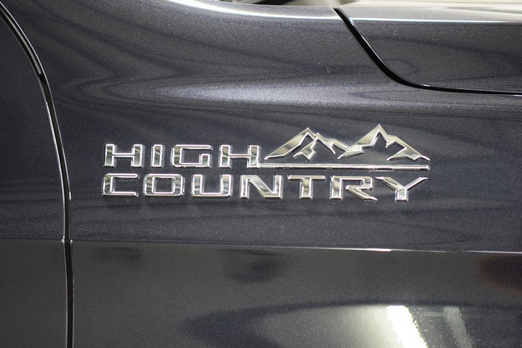 2023 Chevrolet Tahoe 4WD 4dr High Country - 23043226 - 13