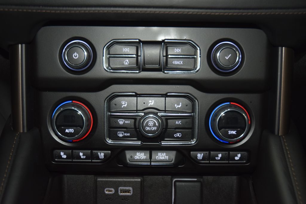 2023 Chevrolet Tahoe 4WD 4dr High Country - 23047213 - 31