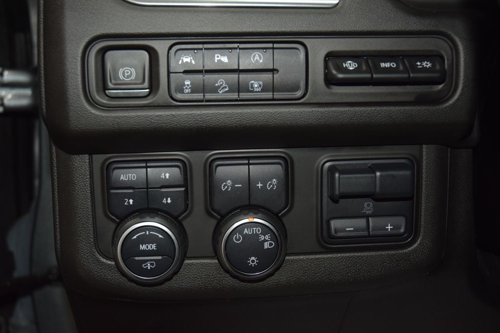 2023 Chevrolet Tahoe 4WD 4dr High Country - 23047213 - 33