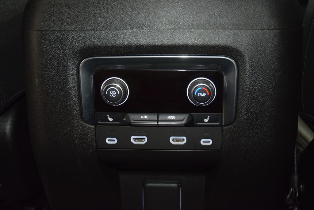 2023 Chevrolet Tahoe 4WD 4dr High Country - 23047213 - 42