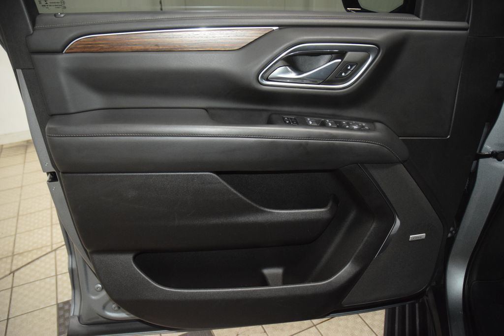 2023 Chevrolet Tahoe 4WD 4dr High Country - 23047213 - 47