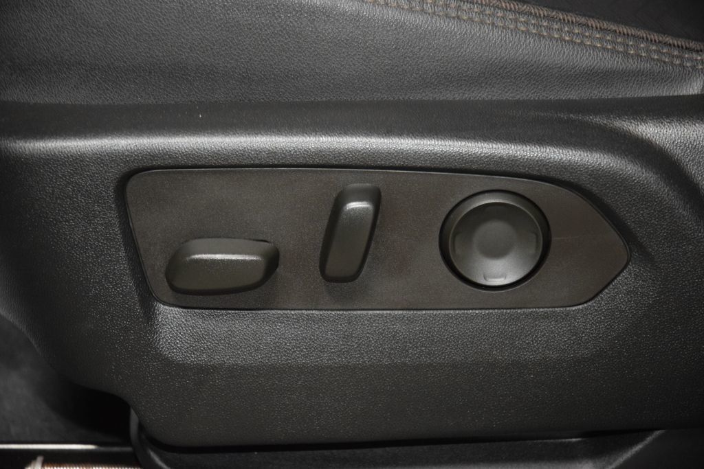 2023 Chevrolet Tahoe 4WD 4dr High Country - 23047575 - 39