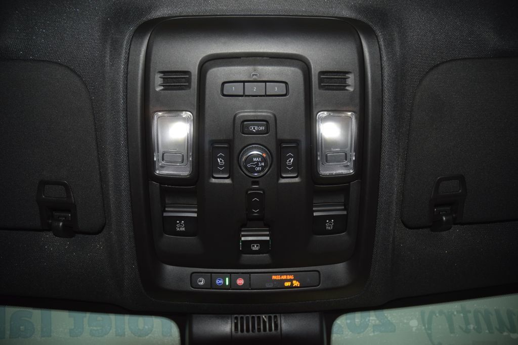 2023 Chevrolet Tahoe 4WD 4dr High Country - 23047575 - 50