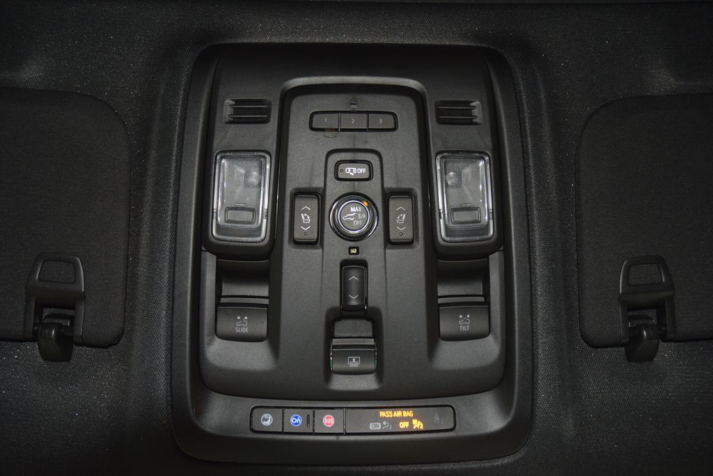 2023 Chevrolet Tahoe 4WD 4dr High Country - 23065801 - 50
