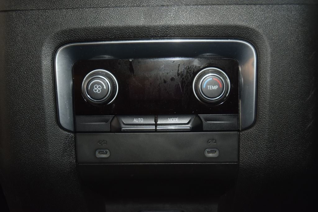 2023 Chevrolet Tahoe 4WD 4dr LT - 23041604 - 42