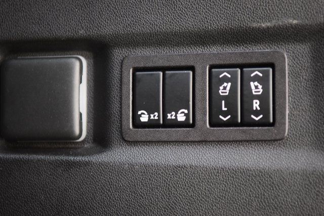 2023 Chevrolet Tahoe 4WD 4dr Premier - 22945718 - 22