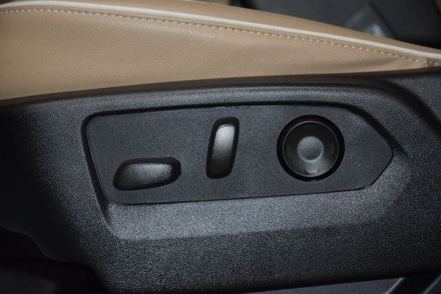 2023 Chevrolet Tahoe 4WD 4dr Premier - 22959878 - 38