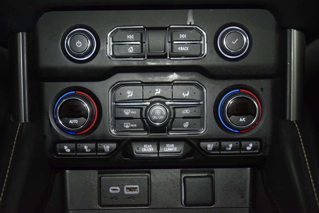 2023 Chevrolet Tahoe 4WD 4dr Premier - 23039002 - 31