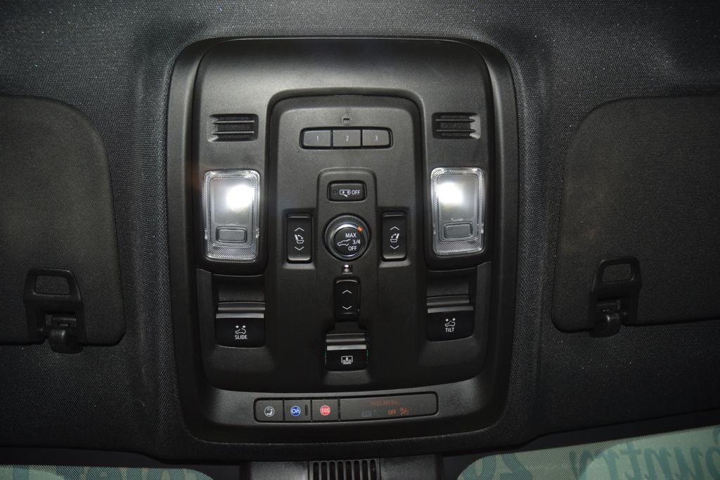 2023 Chevrolet Tahoe 4WD 4dr Premier - 23039002 - 51