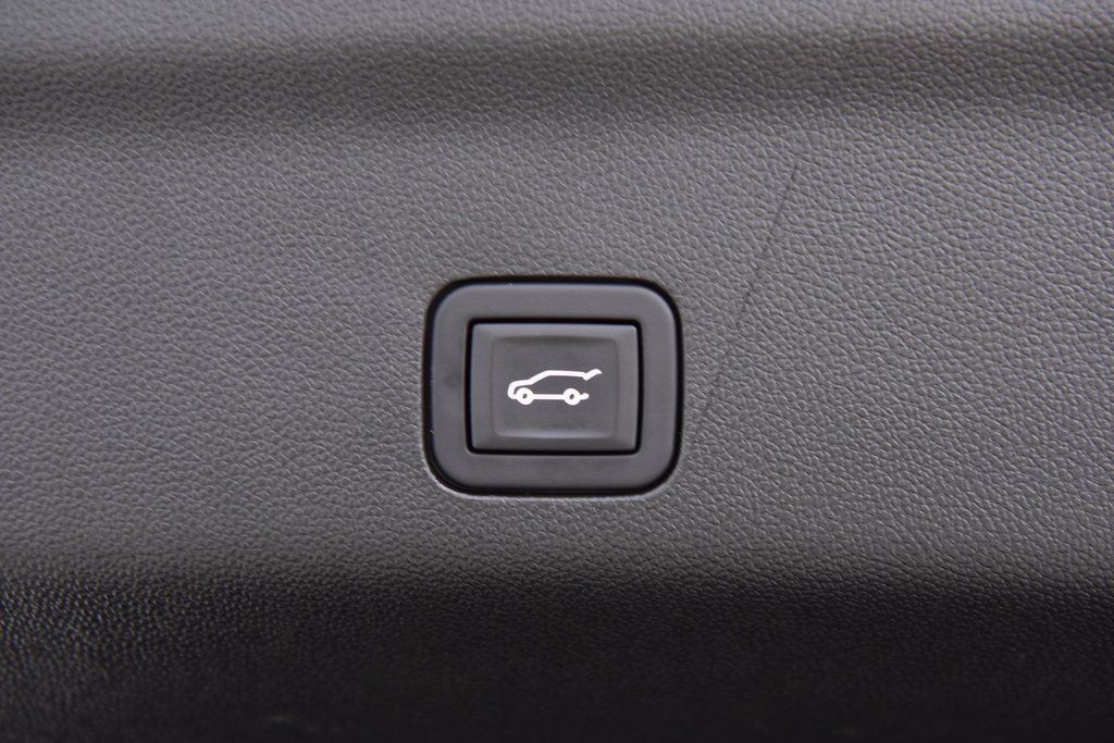 2023 Chevrolet Tahoe 4WD 4dr Z71 - 22989918 - 25