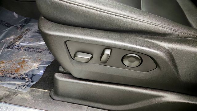 2023 Chevrolet Tahoe 4WD 4dr Z71 w/ Luxury & Max Trailering Pkgs + Power Pano Sunroof - 22987450 - 11