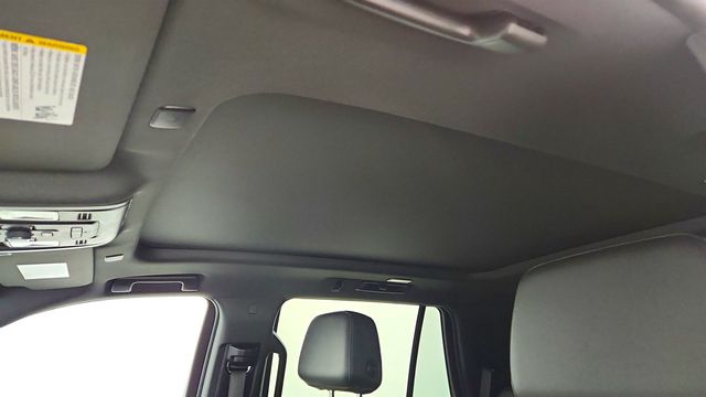 2023 Chevrolet Tahoe 4WD 4dr Z71 w/ Luxury Pkg & Power Panoramic Sunroof, - 23030425 - 9