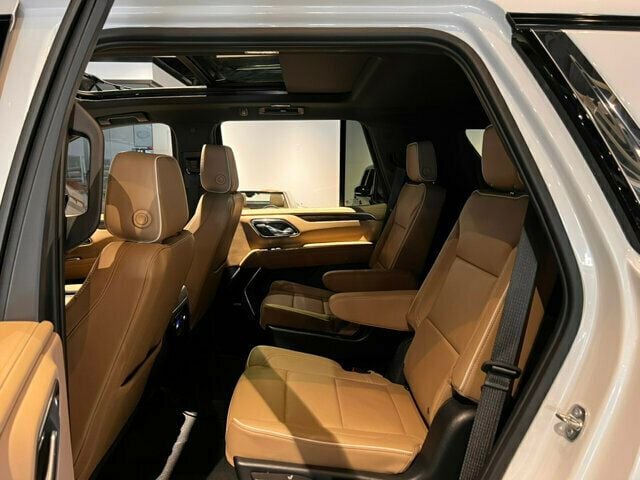 2023 Chevrolet Tahoe LocalTrade/Premier/4WD/Heated&CooledSeats/BlindSpot/NAV - 22983452 - 9