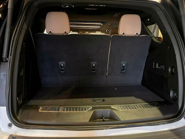 2023 Chevrolet Tahoe LocalTrade/Premier/4WD/Heated&CooledSeats/BlindSpot/NAV - 22983452 - 10