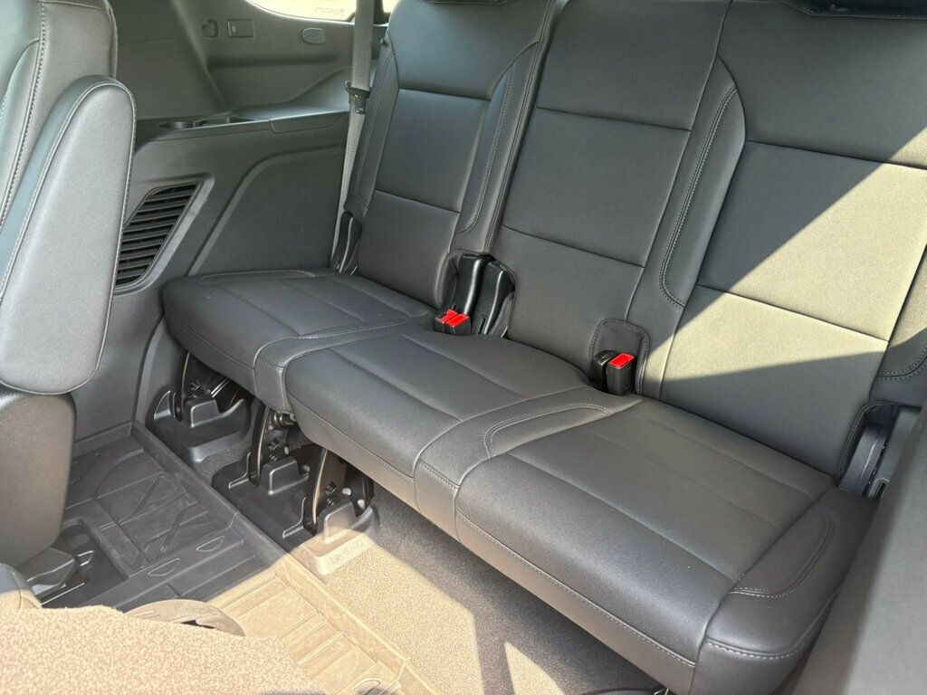 2023 Chevrolet Tahoe LT photo 19